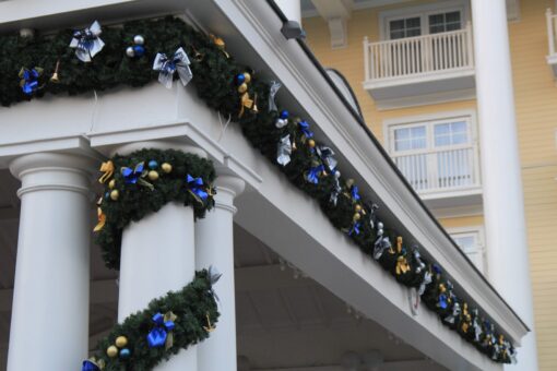 New Port Outdoor Decoratoins