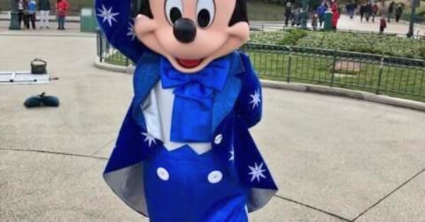 ED92Live DLP Mickey Mouse Anniversary Outfit