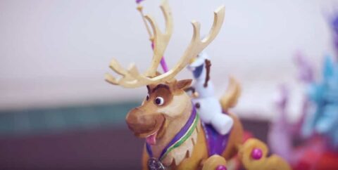 dlp25-disneystarsonparade-09