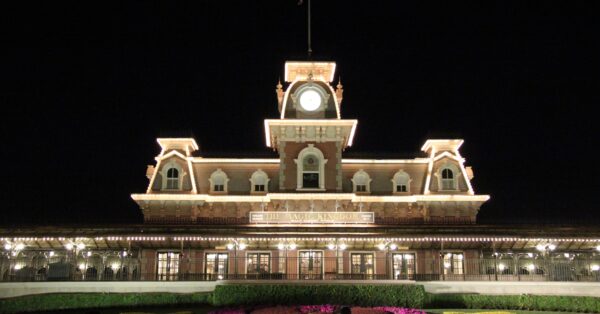 Entrance Magic Kingdom - Walt Disney World