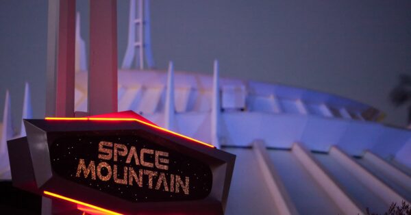 SPACE MOUNTAIN - Disneyland