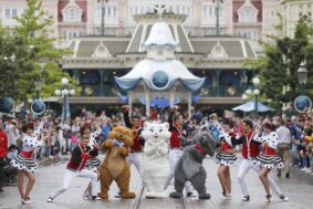 Disneyland Paris - Tuesday is a Guest Star Day - The Aristocats
