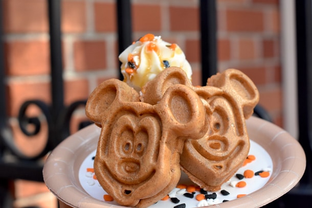 Walt Disney World Resort - Magic Kingdom Halloween Party Treats