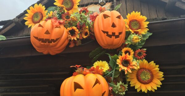 Disneyland Paris - Halloween 2017 - Cotton Creek Ranch & Frontierland