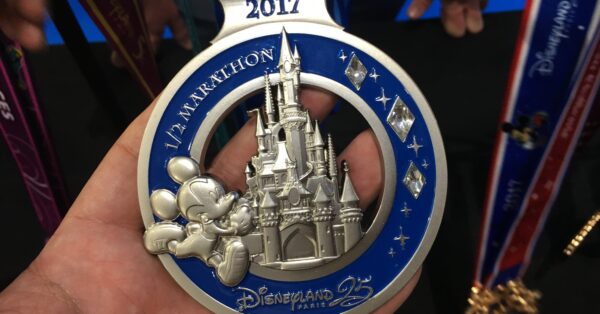 Disneyland Paris - runDisney 2017 - medals 21k