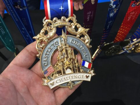Disneyland Paris - runDisney 2017 - medals Castle to Chateau