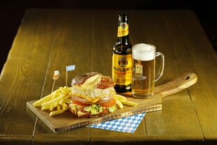 burger-saucisse-oktoberfest