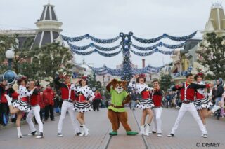 Disneyland Paris Tuesday is a Guest Star Day Robin Hood