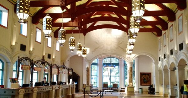 El Centro Check In Area