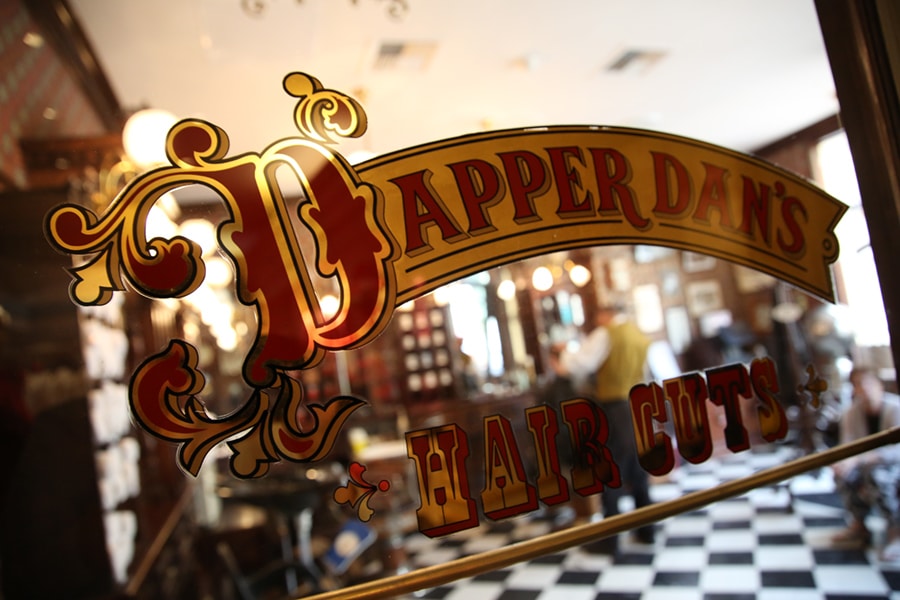 Disneyland Paris - Barber