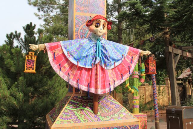Disneyland Paris - Dia de Muertos Decorations - Coco 2018