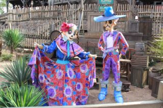 Disneyland Paris - Dia de Muertos Decorations - Coco 2018