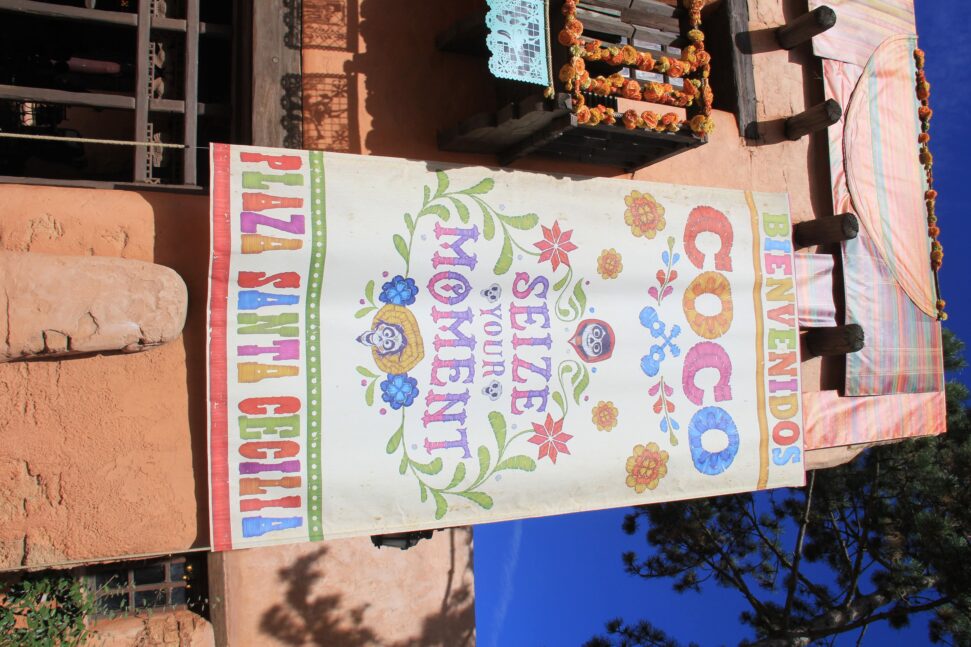 Disneyland Paris - Dia de Muertos Decorations - Coco 2018 (2)