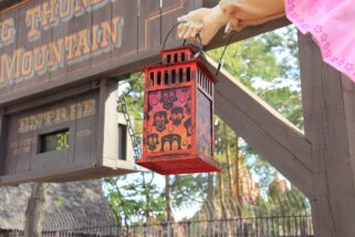 Disneyland Paris - Dia de Muertos Decorations - Coco 2018