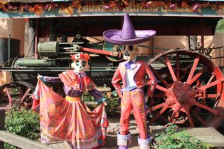 Disneyland Paris - Dia de Muertos Decorations - Coco 2018
