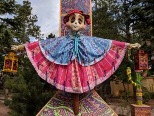 Disneyland Paris - Dia de Muertos Decorations - Coco 2018