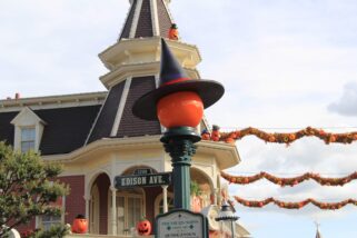 Disneyland Paris - Halloween Decorations 2018