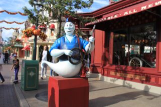 Disneyland Paris - Halloween Decorations 2018