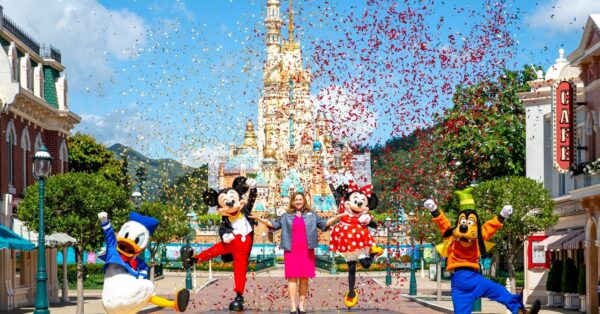 Hong Kong Disneyland Re-opening