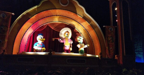 Walt Disney World - Epcot - Gran Fiesta Tour Starring The Three Caballeros